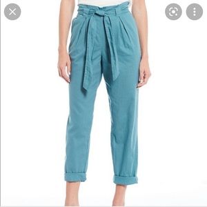 NWOT! Chelsea & Violet Twill Paperbag Pants